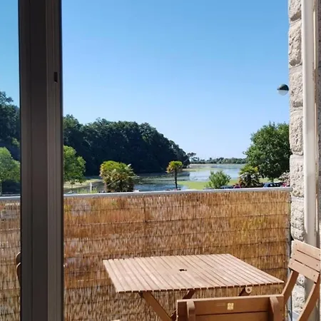 La Pause Bretonne Avec Vue Sur La Baie